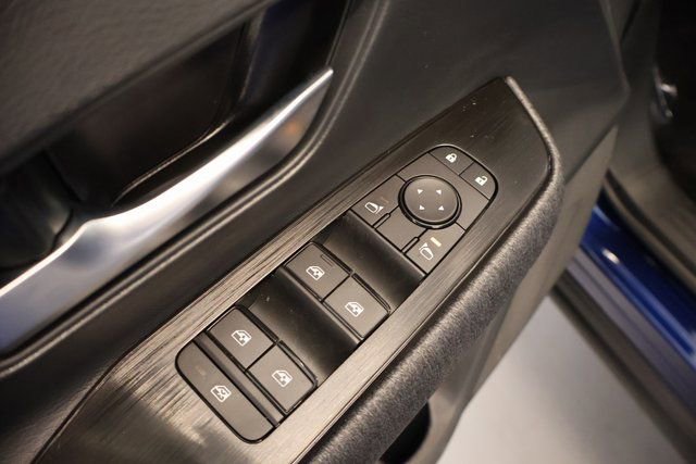 New 2026 Nissan Kicks SV w/ SV Premium Package image 9