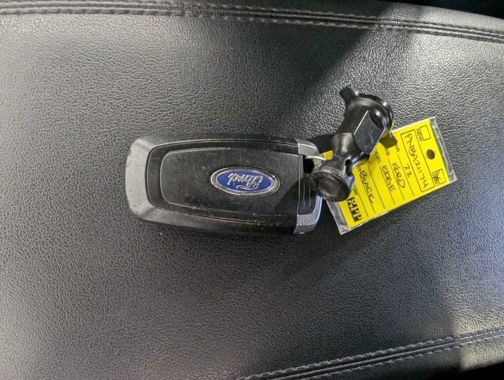 Used 2022 Ford Edge SE w/ Black Appearance Package AWD/4WD image 29
