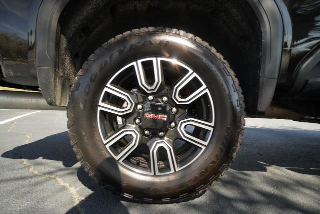 Used 2023 GMC Sierra 2500 AT4 w/ AT4 Premium Plus Package image 43