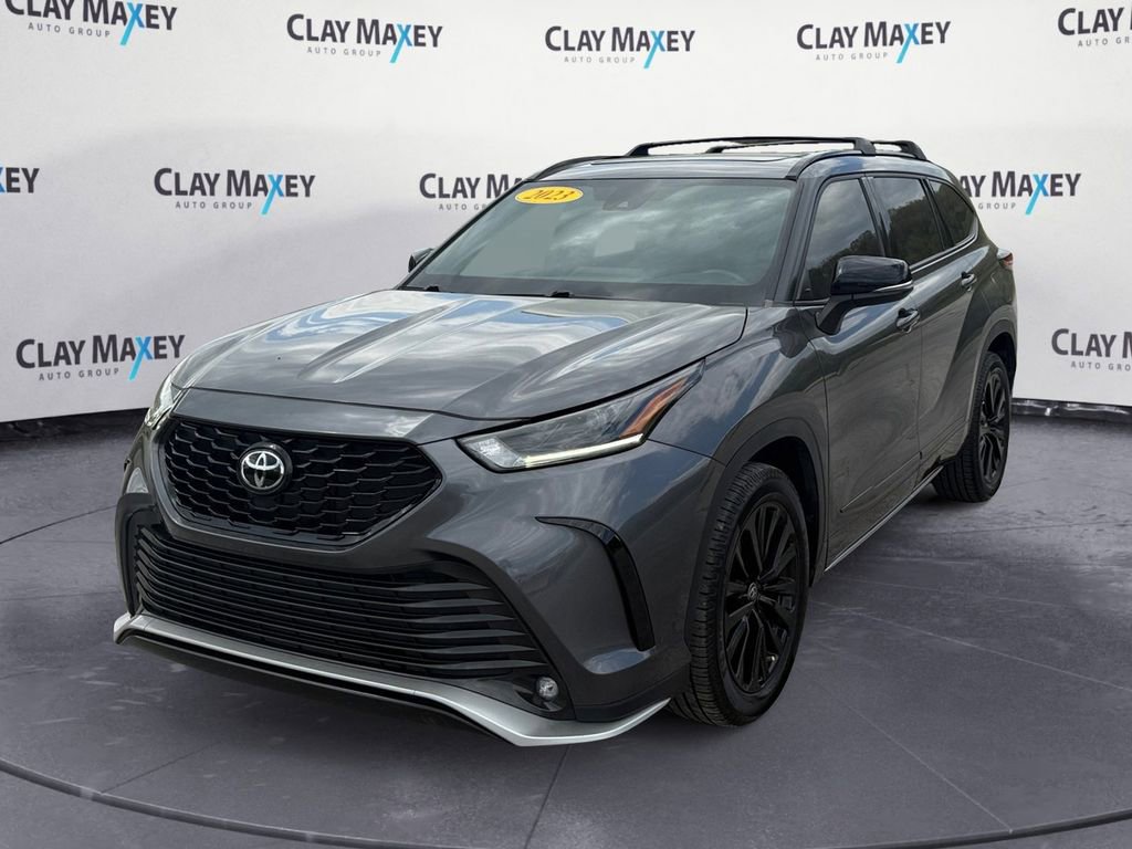 Used 2023 Toyota Highlander XSE