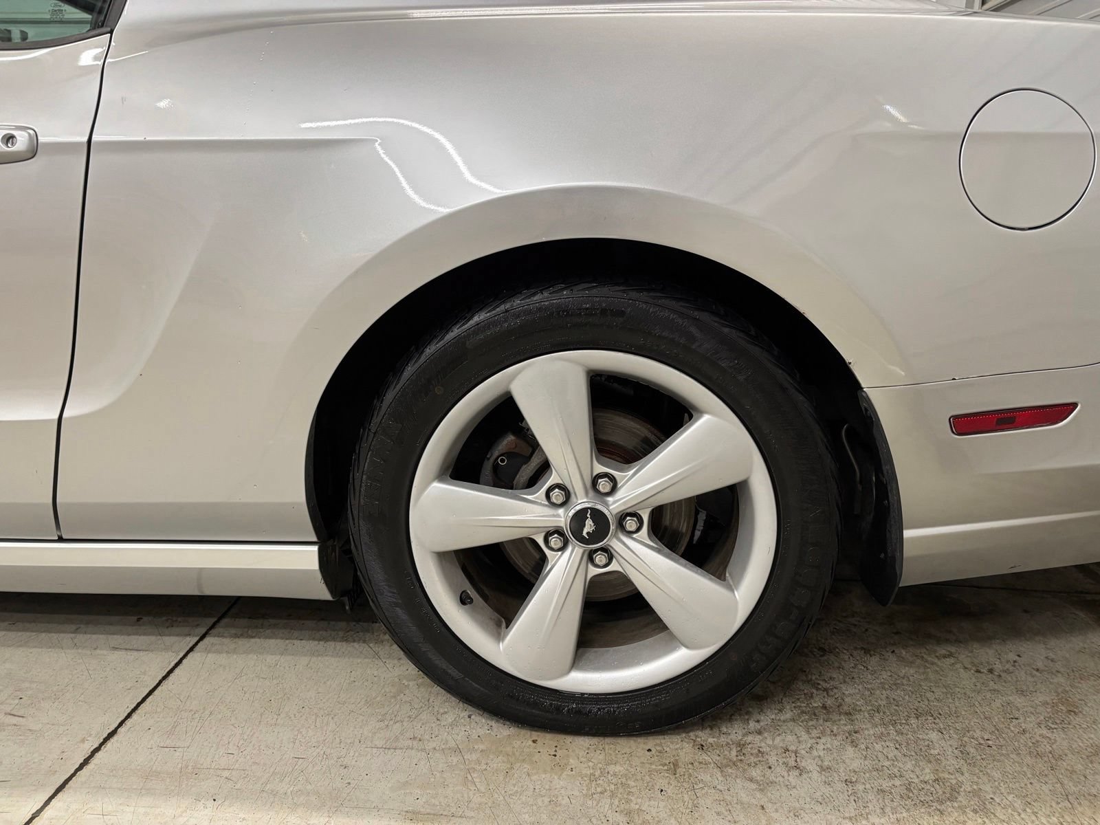 Used 2014 Ford Mustang GT Premium w/ Comfort Package RWD image 6