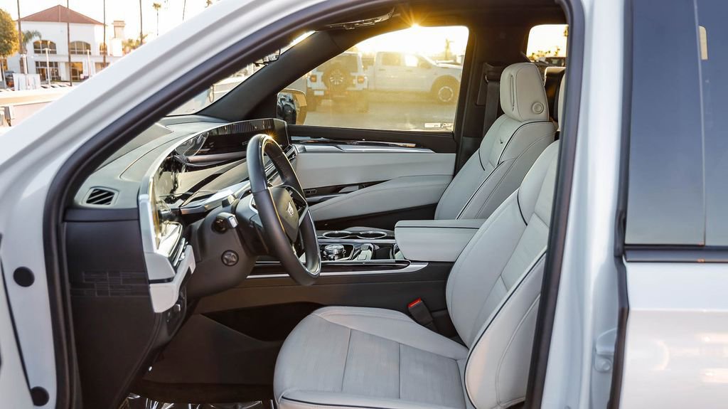 Used 2025 Cadillac Escalade Sport image 22