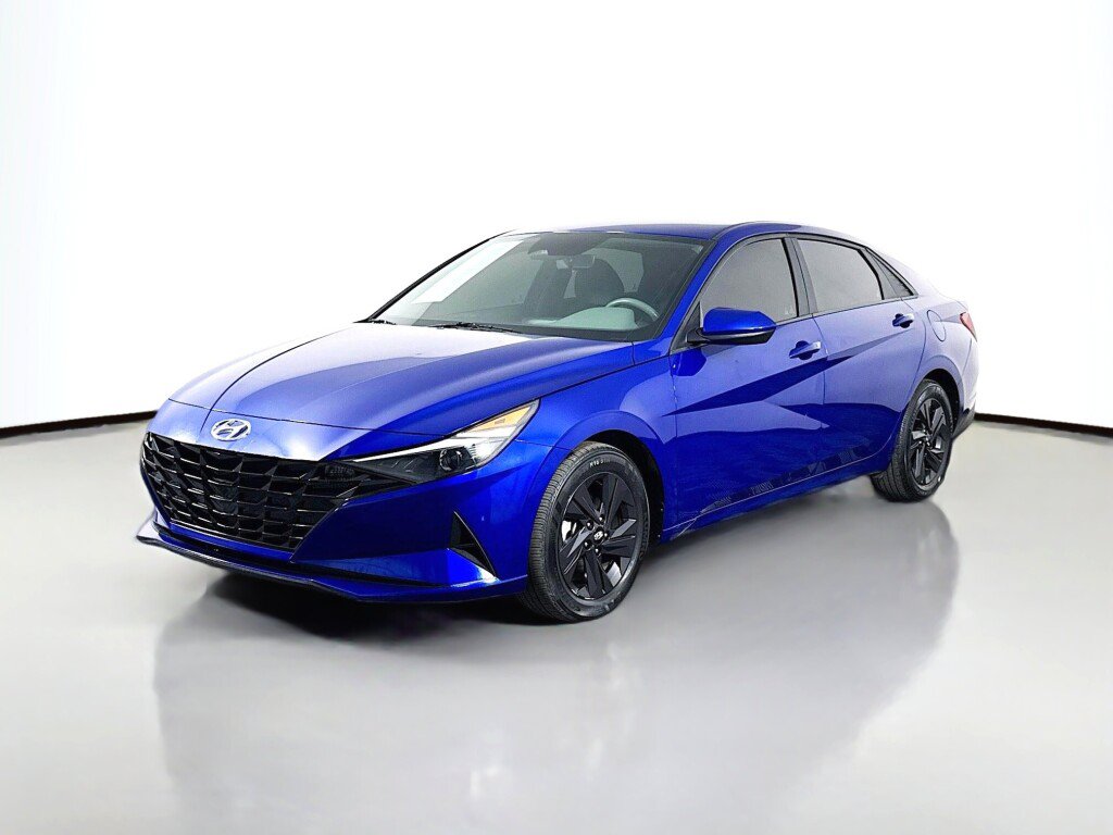 Used 2021 Hyundai Elantra SEL w/ Convenience Package