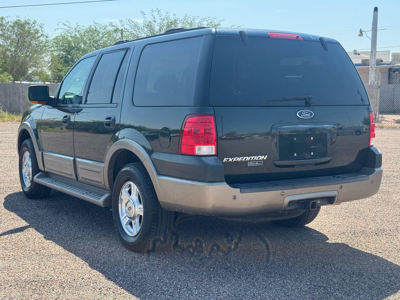Used 2003 Ford Expedition Eddie Bauer RWD image 8