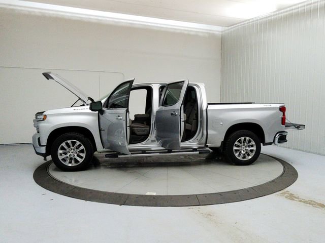 Used 2019 Chevrolet Silverado 1500 LTZ w/ LTZ Texas Edition AWD/4WD image 13