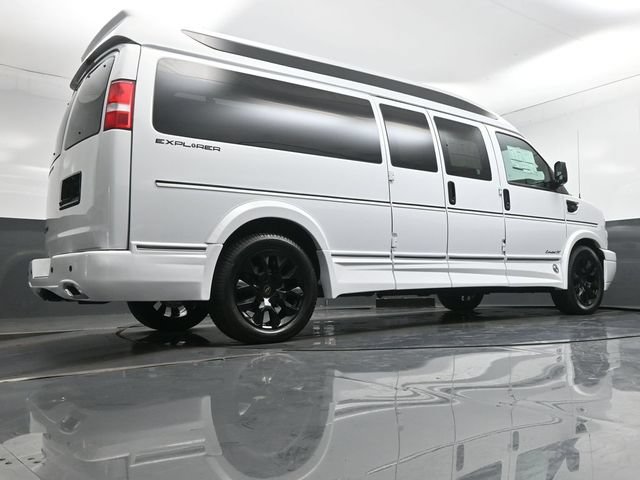 New 2026 Chevrolet Express 2500 Extended w/ Driver Convenience Package RWD image 20