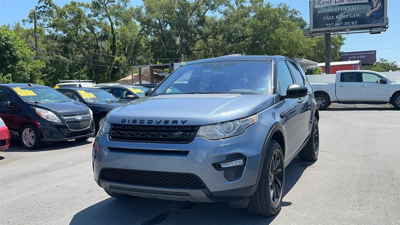 Used 2018 Land Rover Discovery Sport HSE AWD/4WD image 3