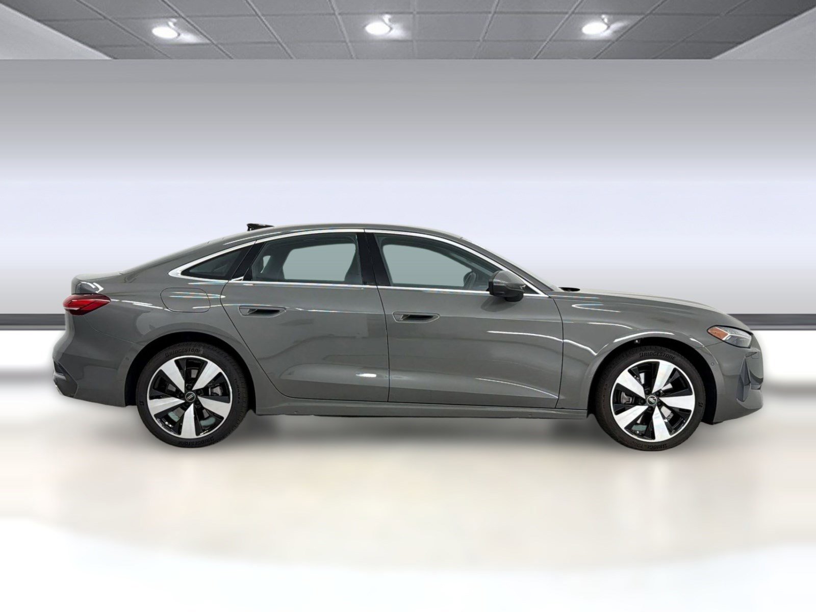 Used 2025 Audi A5 2.0T Premium Plus w/ Premium Plus image 8