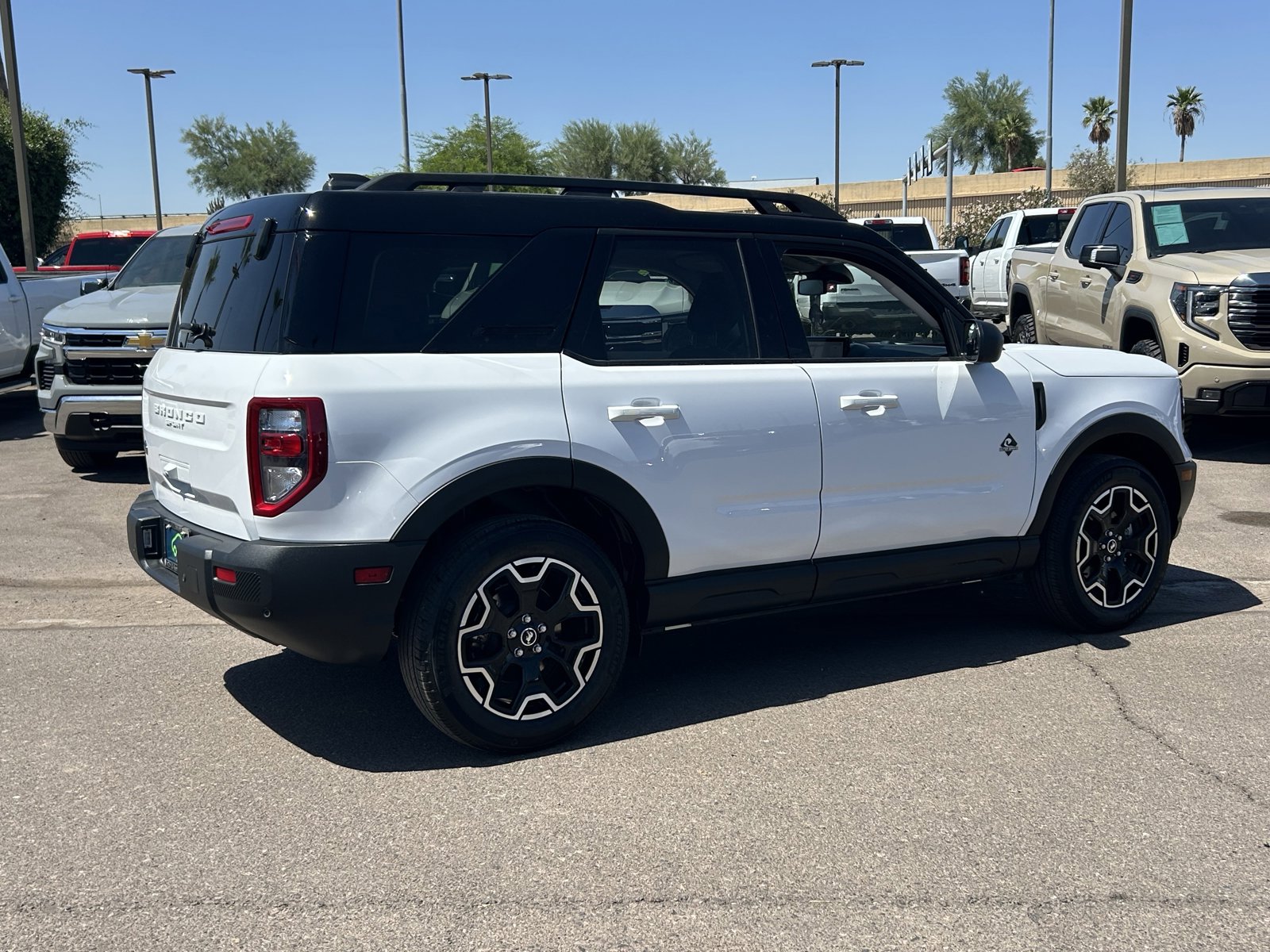 Used 2025 Ford Bronco Sport Outer Banks AWD/4WD image 5