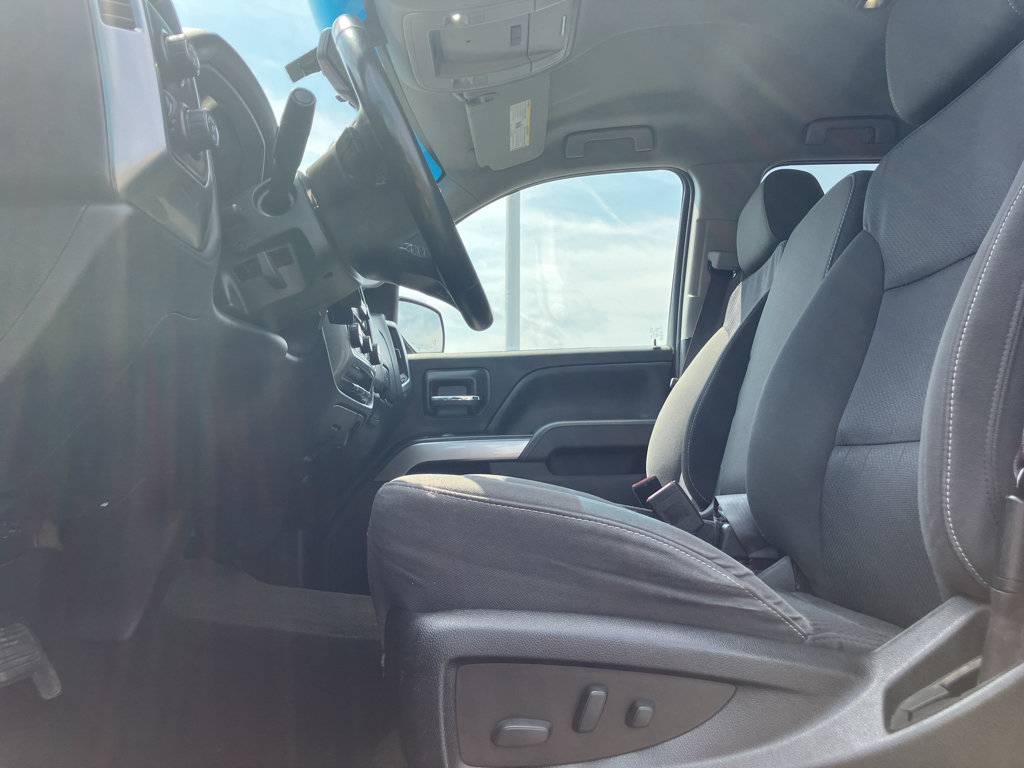 Used 2017 Chevrolet Silverado 1500 LT w/ All Star Edition AWD/4WD image 28