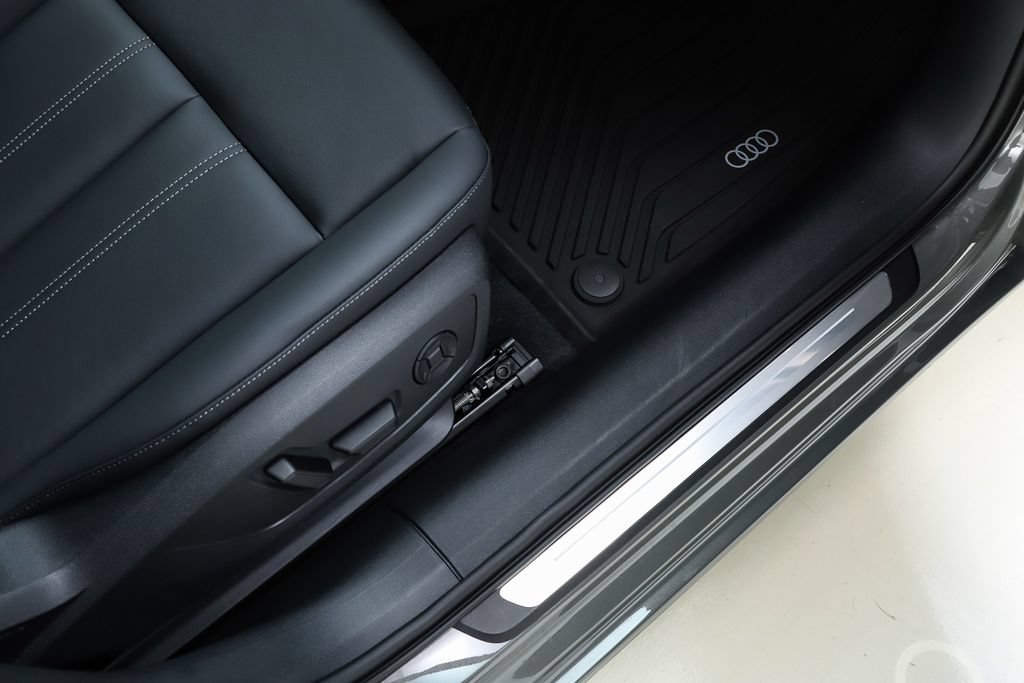 Used 2025 Audi A5 2.0T Premium w/ Convenience Package AWD/4WD image 66