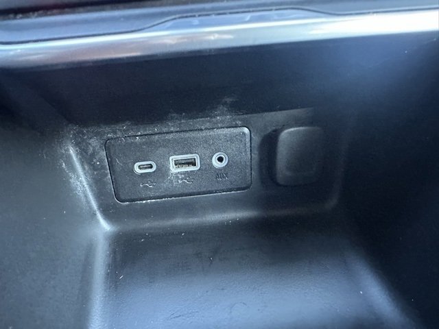 Used 2019 GMC Terrain SLE w/ Driver Convenience Package image 24