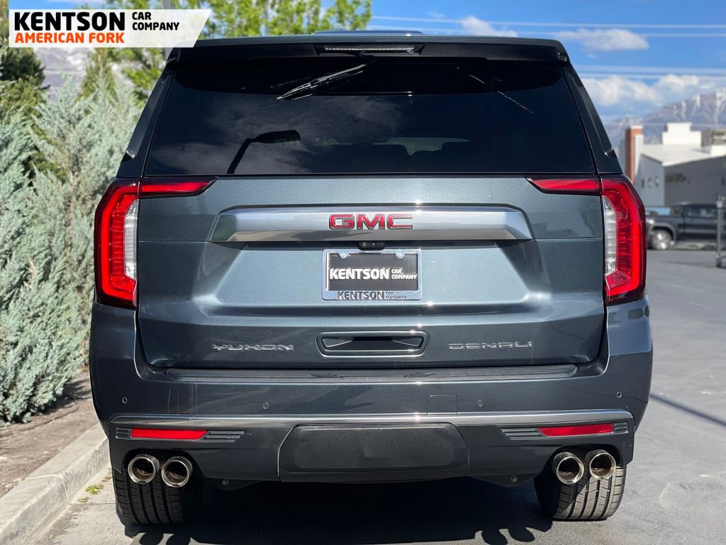 Used 2021 GMC Yukon Denali w/ Denali Premium Package AWD/4WD image 7