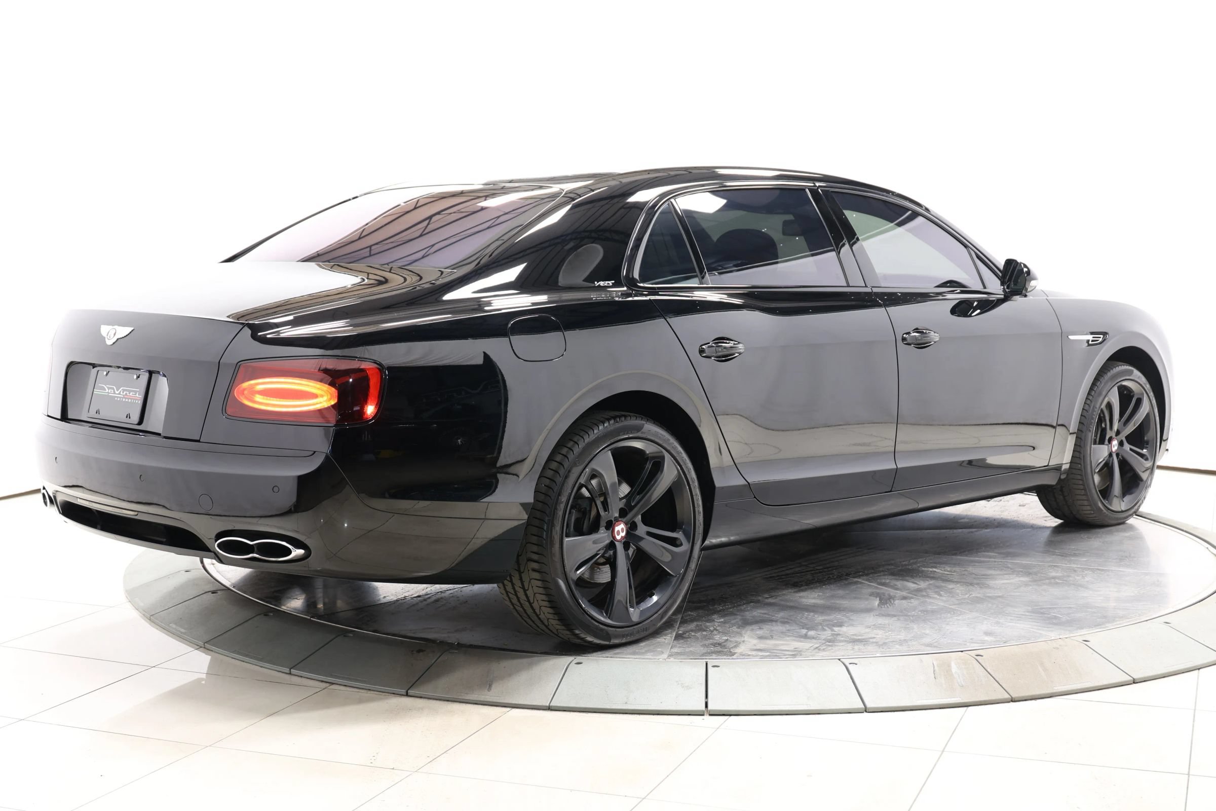 Used 2018 Bentley Flying Spur S V8 w/ Black Edition AWD/4WD image 73