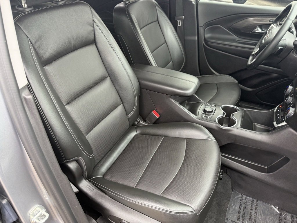 Used 2024 GMC Terrain SLT image 42