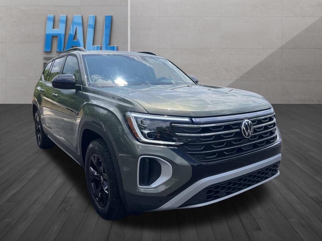 Used 2026 Volkswagen Atlas Peak Edition AWD/4WD image 8