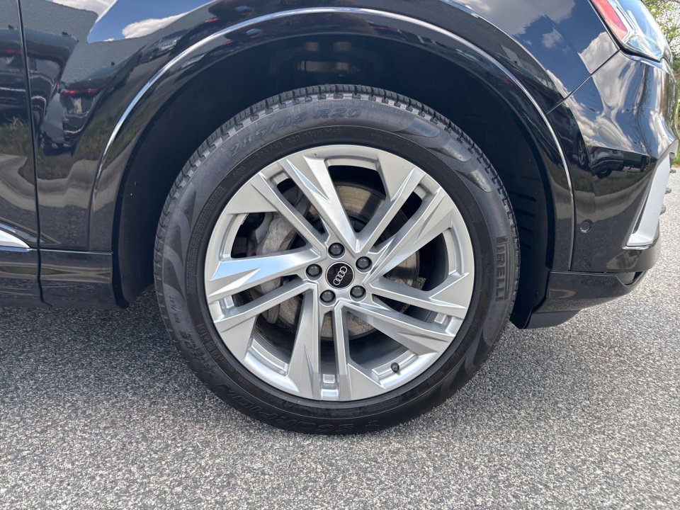 Used 2021 Audi Q7 3.0T Premium Plus image 25