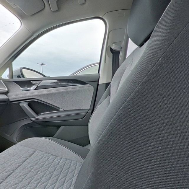 New 2026 Volkswagen Tiguan S FWD image 25