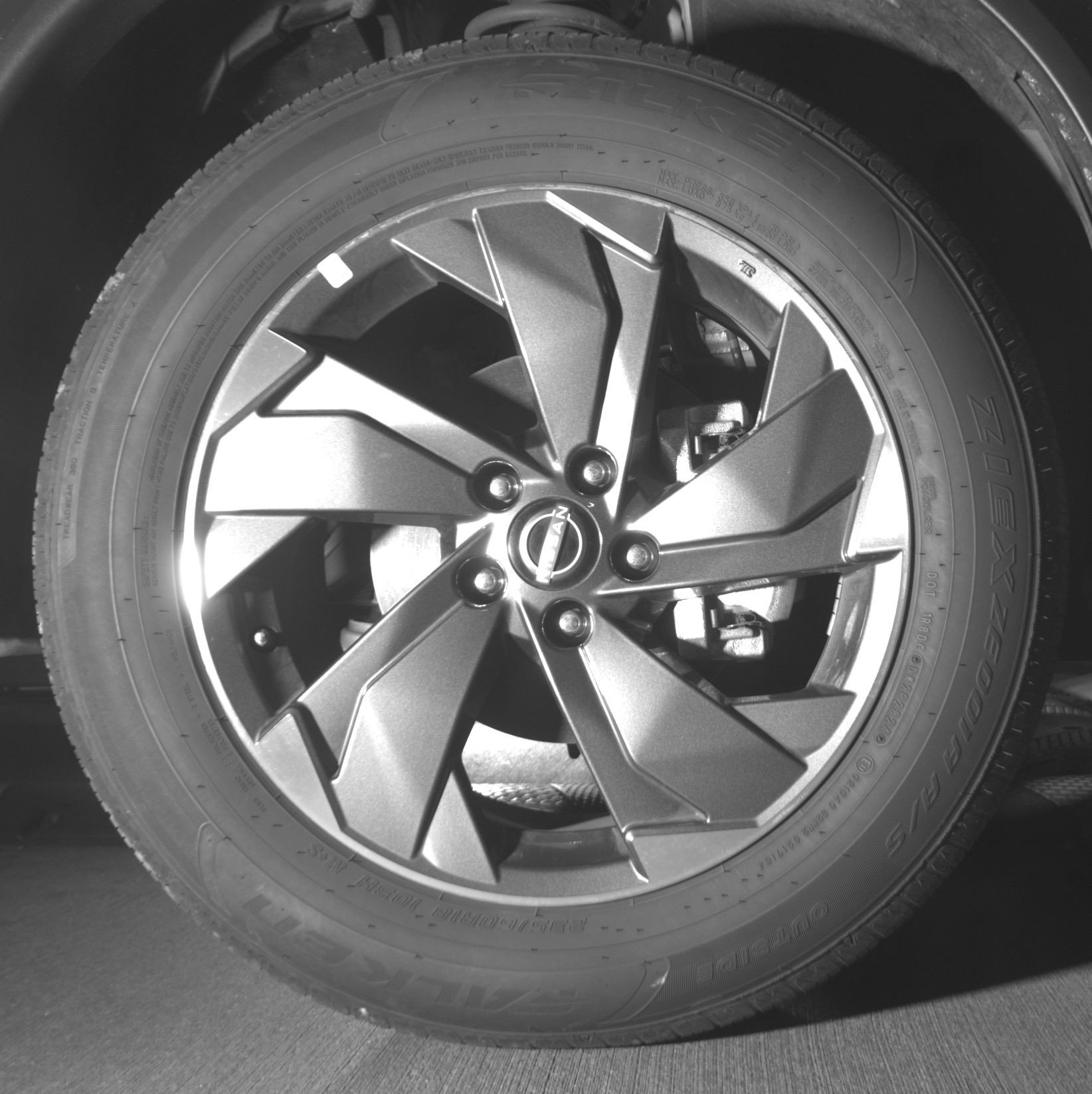 Used 2025 Nissan Rogue SV FWD image 13