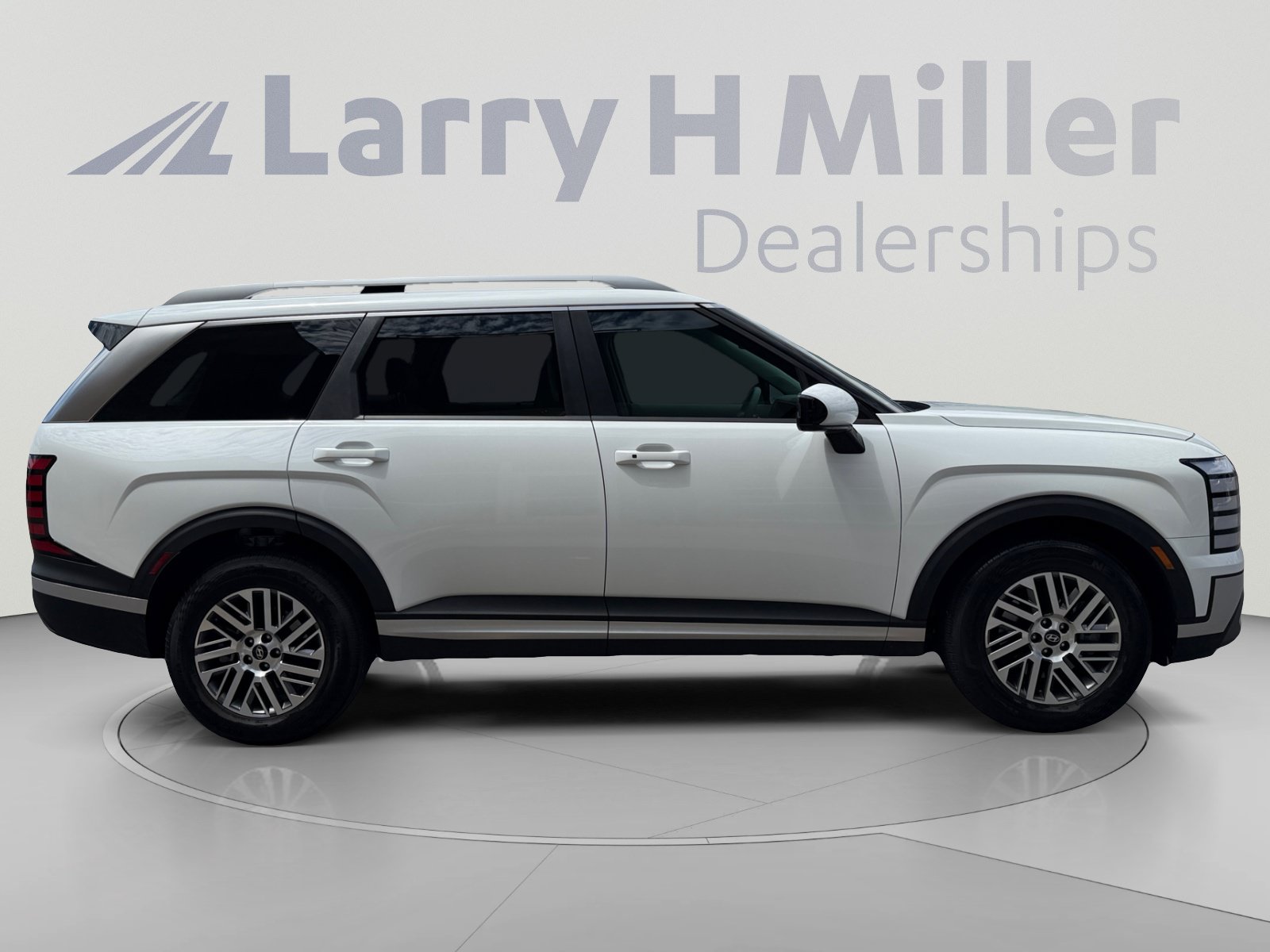 Certified 2026 Hyundai Palisade SEL FWD image 6