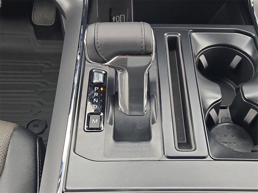 New 2025 Ford F150 Lariat w/ Equipment Group 501A Mid image 24