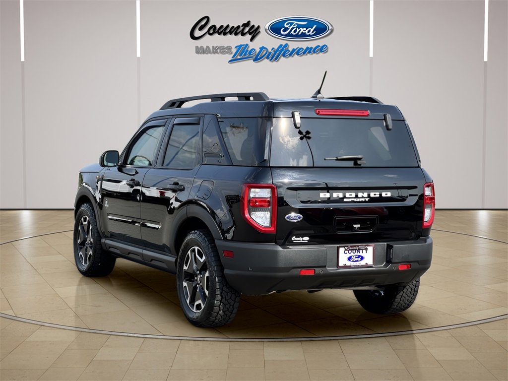 Used 2023 Ford Bronco Sport Outer Banks w/ Tech Package image 22