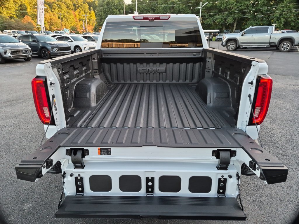 New 2026 GMC Sierra 1500 Denali AWD/4WD image 9