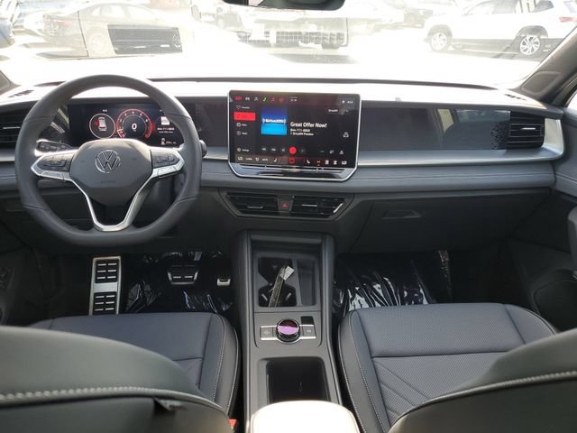 New 2026 Volkswagen Tiguan SE R-Line AWD/4WD image 12