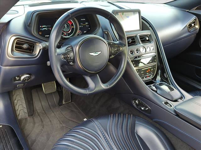 Used 2018 Aston Martin DB11 V12 RWD image 9