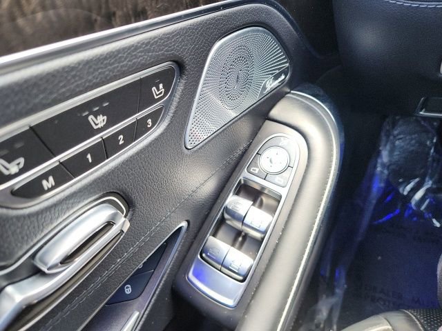 Used 2020 Mercedes-Benz S 560 4MATIC Coupe w/ AMG Line Exterior image 38