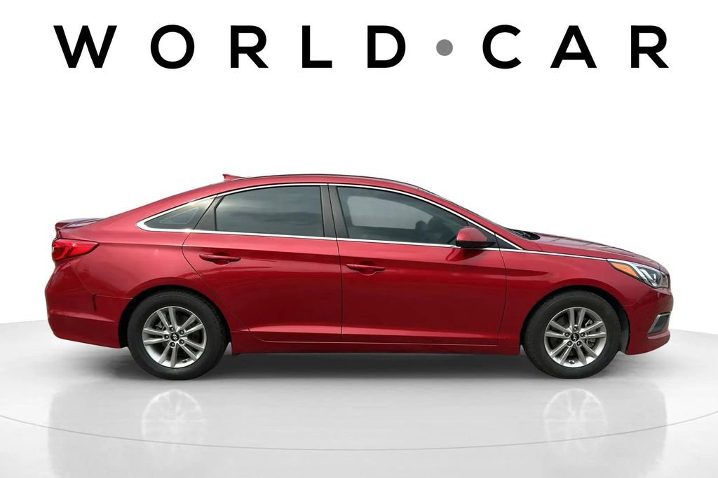 Used 2017 Hyundai Sonata SE FWD image 8