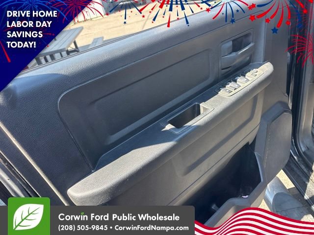 Used 2013 RAM 1500 ST w/ SXT Appearance Group AWD/4WD image 9