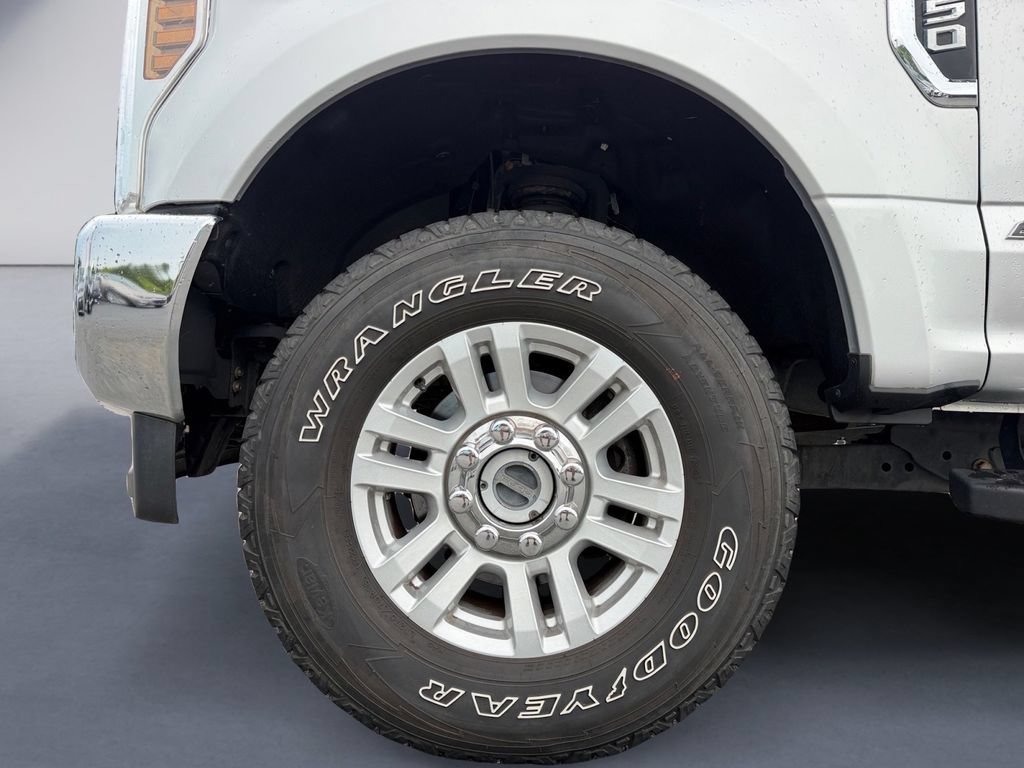 Used 2019 Ford F350 XLT w/ XLT Value Package AWD/4WD image 9