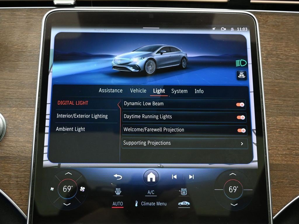 Used 2022 Mercedes-Benz EQS 450+ Sedan image 31