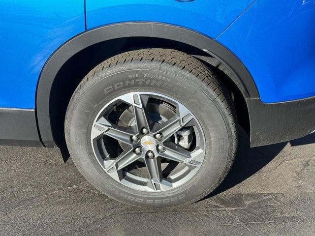 Used 2025 Chevrolet Blazer LT image 4