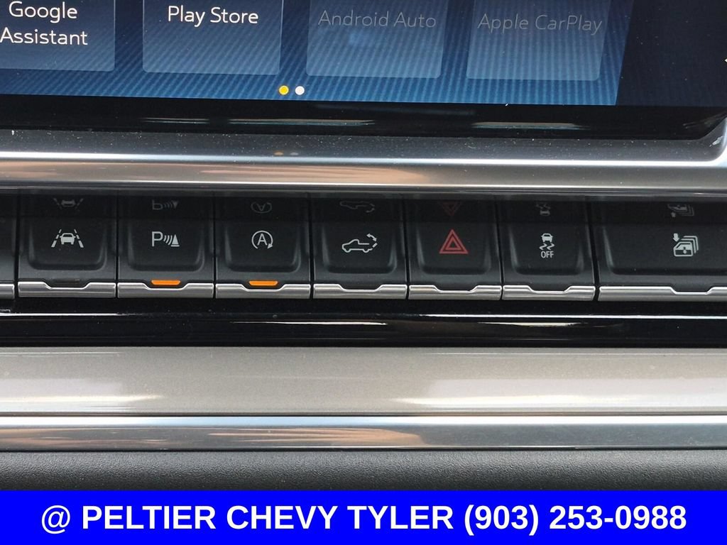 Used 2022 Chevrolet Silverado 1500 High Country w/ High Country Premium Package AWD/4WD image 28