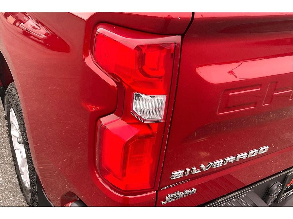 Used 2022 Chevrolet Silverado 1500 RST w/ Z71 Off-Road Package AWD/4WD image 29
