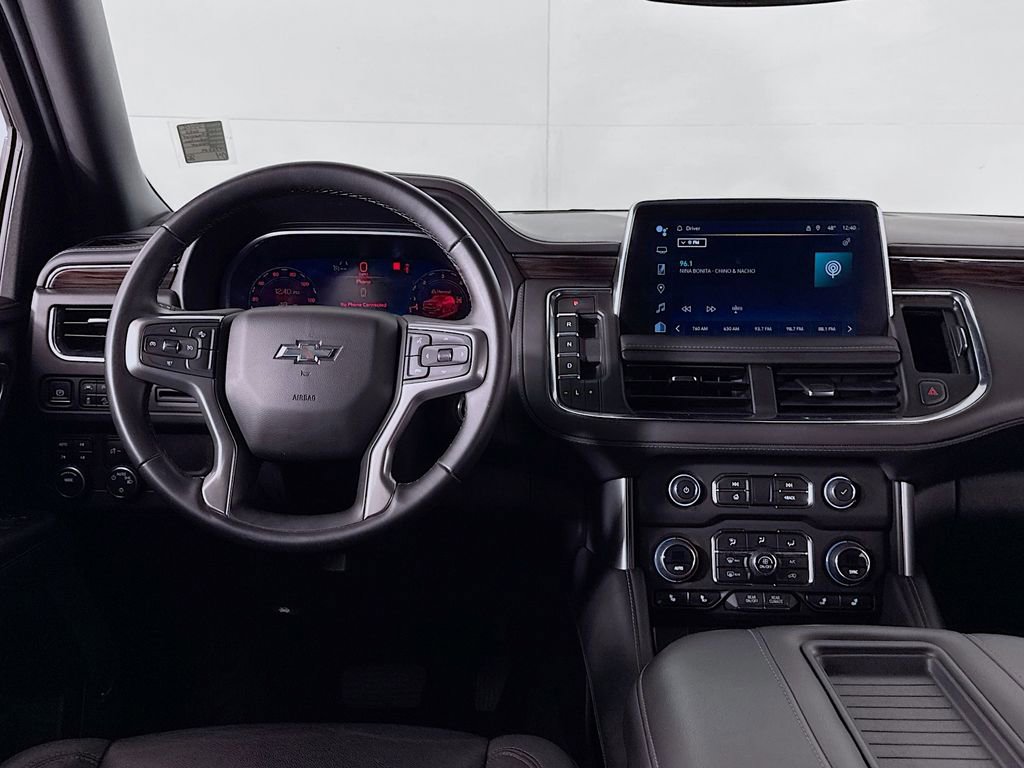 Used 2023 Chevrolet Suburban Z71 AWD/4WD image 15