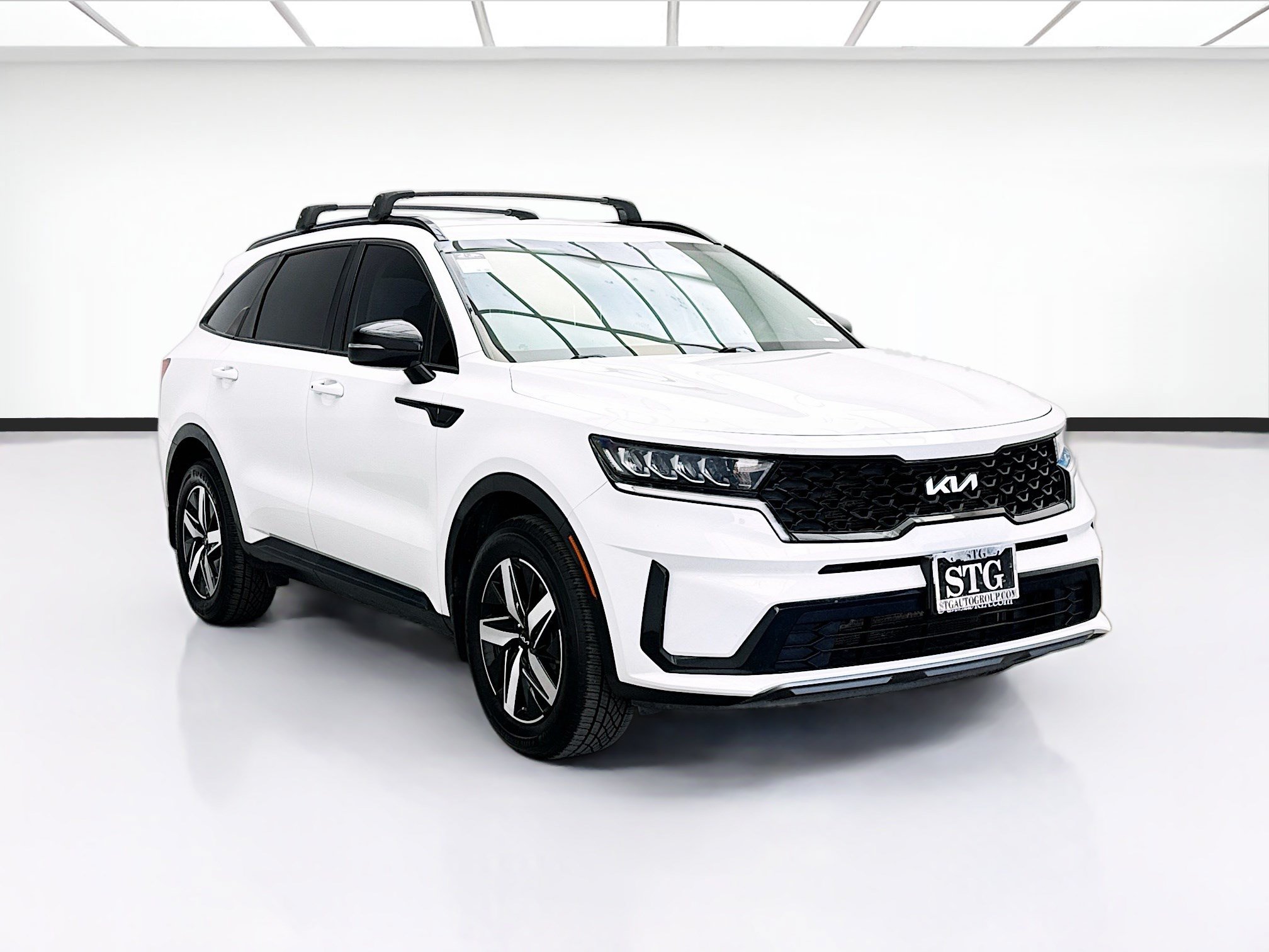 Used 2022 Kia Sorento S FWD image 3
