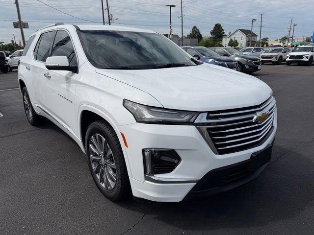 Certified 2022 Chevrolet Traverse Premier FWD image 1