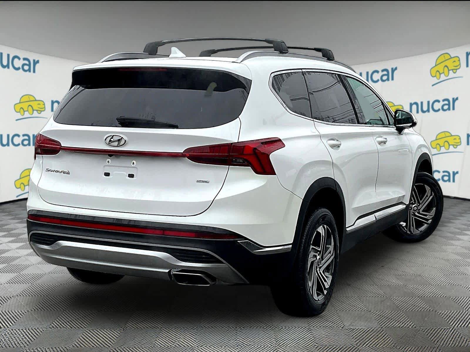 Used 2022 Hyundai Santa Fe SEL w/ Convenience + Premium Package AWD/4WD image 6