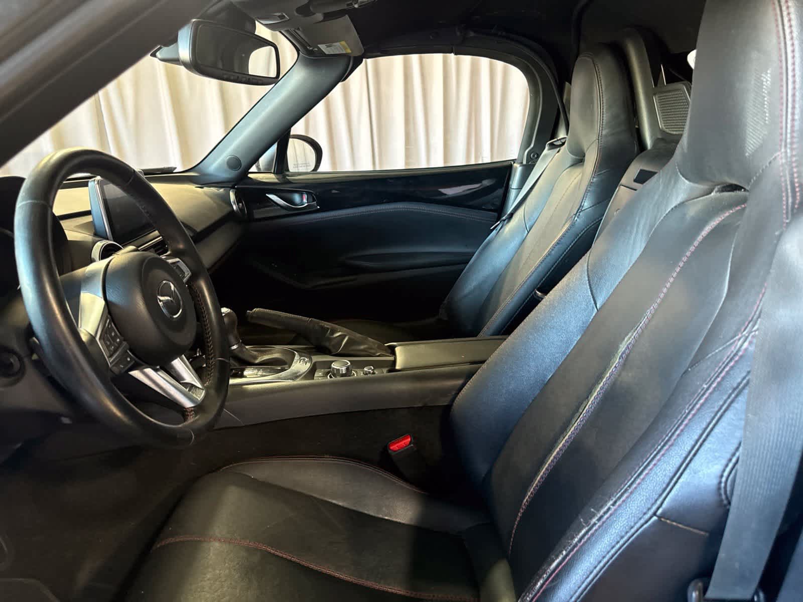 Used 2016 MAZDA MX-5 Miata Grand Touring RWD image 17