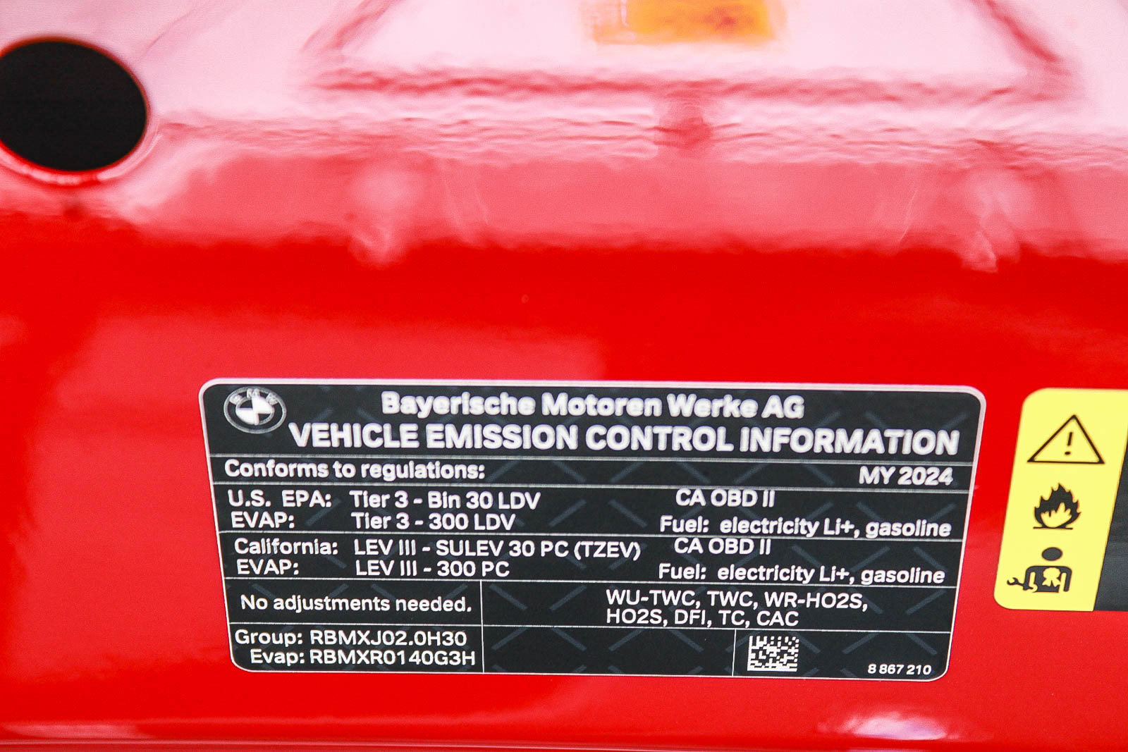 Certified 2024 BMW 330e RWD image 26