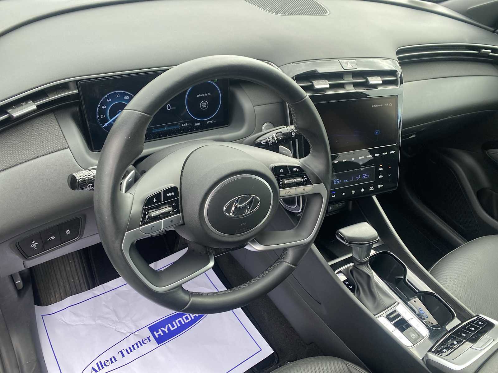 Certified 2024 Hyundai Santa Cruz Limited image 11