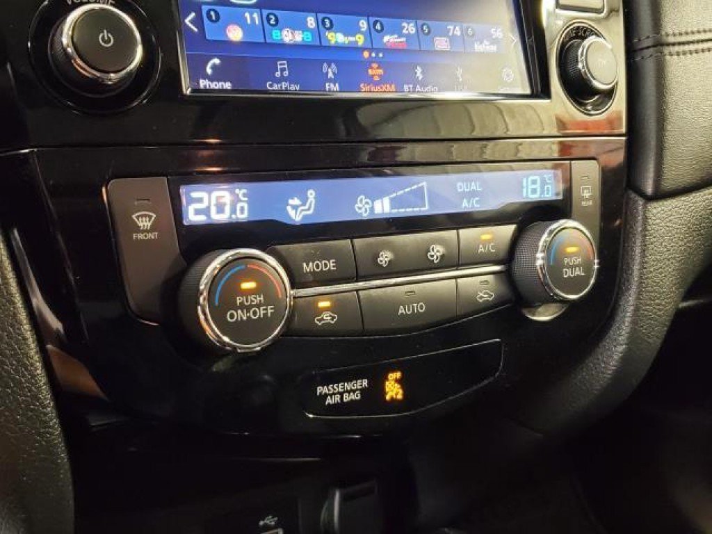 Used 2018 Nissan Rogue SL AWD/4WD image 26