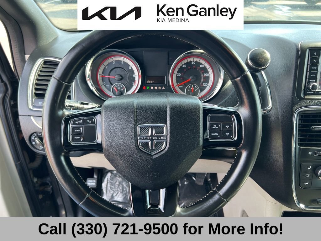 Used 2020 Dodge Grand Caravan SXT image 33