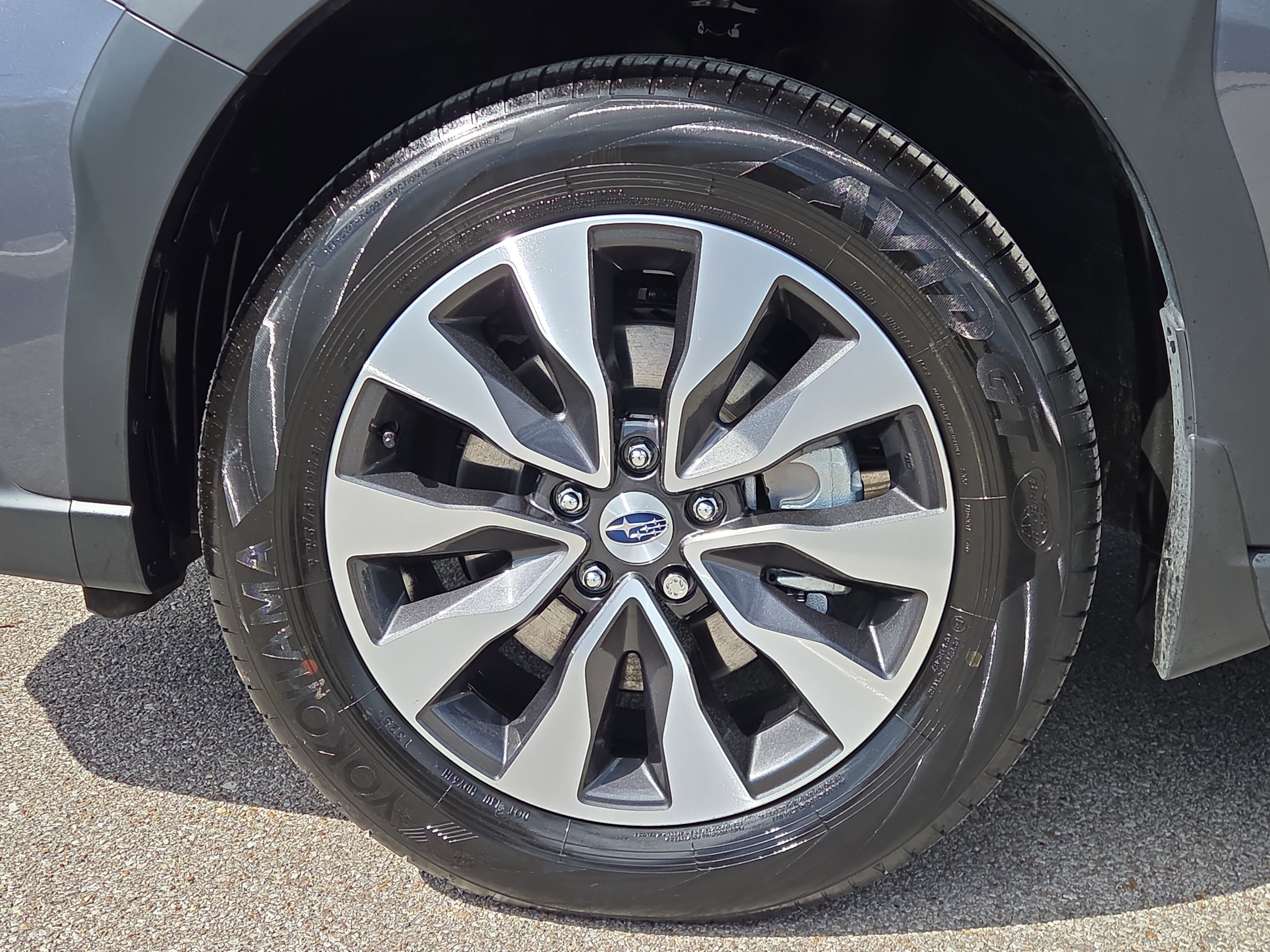 Certified 2025 Subaru Outback Limited XT image 9