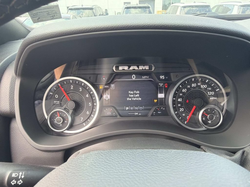 New 2026 RAM 2500 Big Horn AWD/4WD image 14