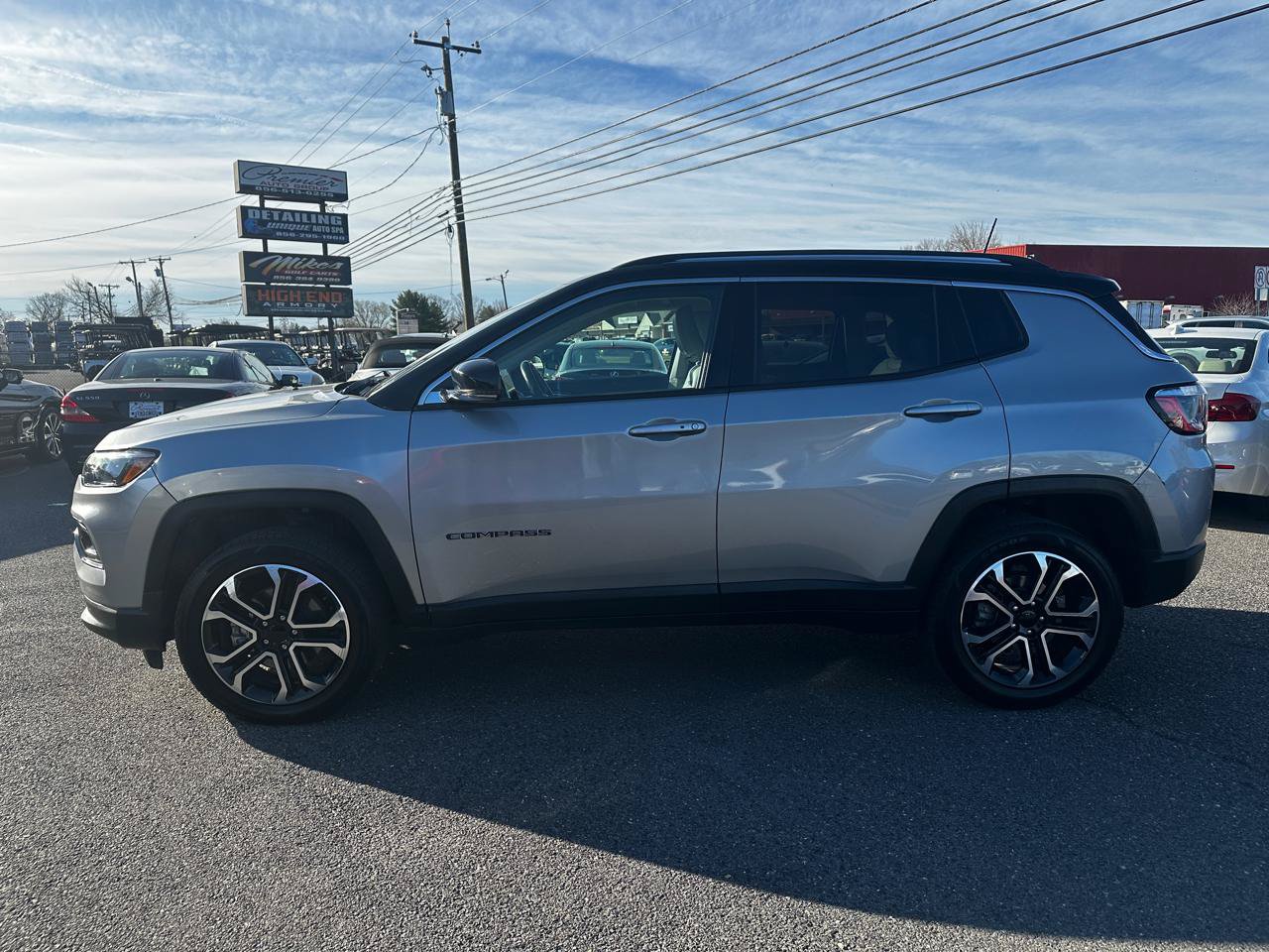 Used 2022 Jeep Compass Limited AWD/4WD image 8