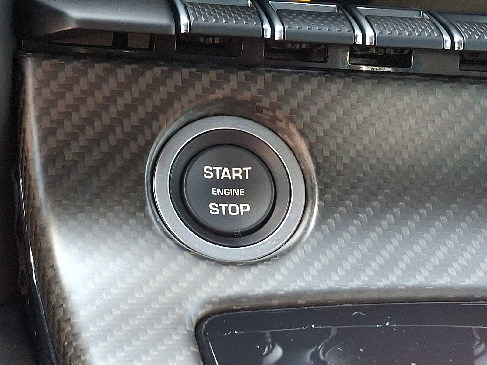 Used 2021 Jaguar F-TYPE R AWD/4WD image 25